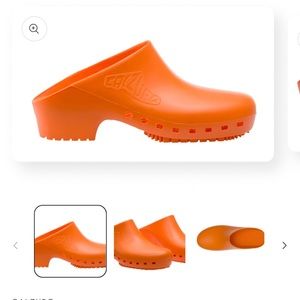 Calzuro Classic Clogs Orange Women’s Size 10-11 EU 40-41